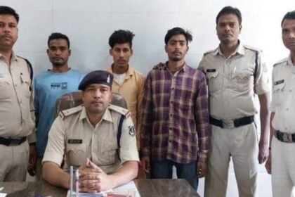 झारखंड समाचार: पुलिस को मिली बड़ी सफलता! 93 किलो गांजा के साथ बिहार के 3 तस्कर हुवे गिरफ्तार