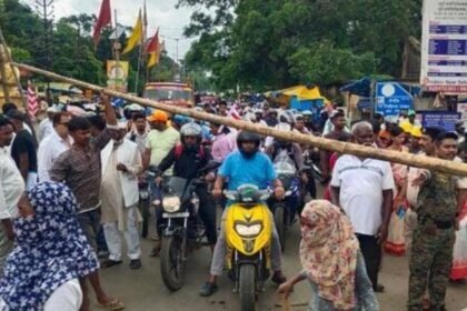 रांची में अपराधियों ने पूर्व पार्षद को गोली मारी, हालत गंभीर; सड़क पर सैंकड़ों समर्थक उतरे; हंगामा मचा